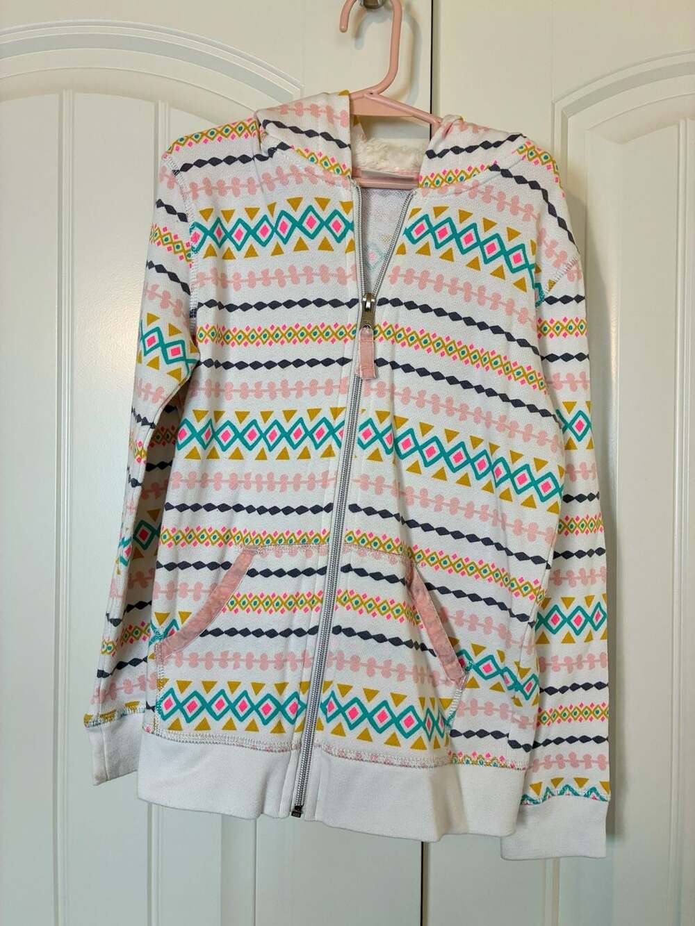 Cat & Jack White Aztec Print Sherpa-Lined Full Zip Hoodie Size M 7/8